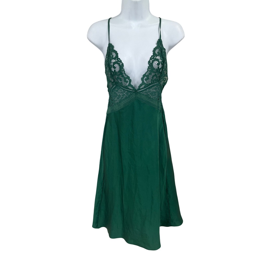 Victoria's Secret Chemise Women XS Green Lace Trim Open Back Satin Nightgown
